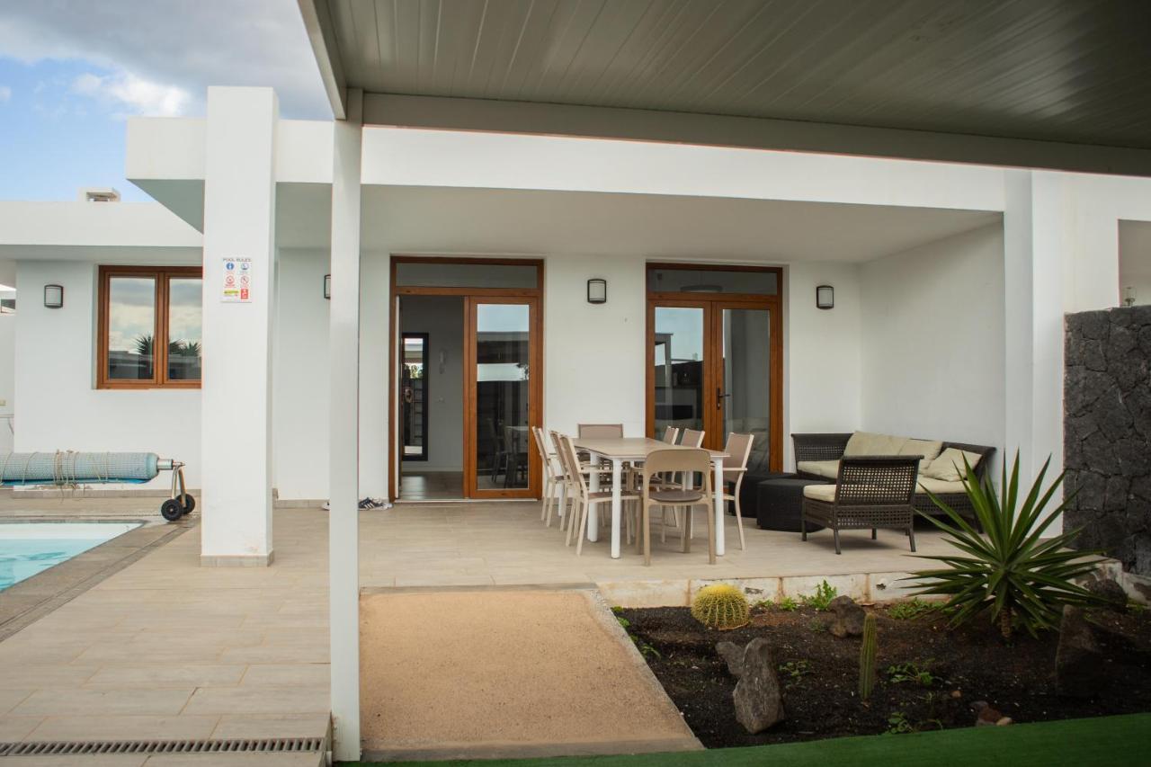 Villa Blanca Плая Бланка Екстериор снимка